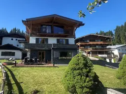 Großzügiges Einfamilienhaus mit Kaiserblick
