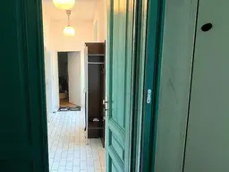 Helle, voll möblierte 1-Zimmer-Wohnung in ruhiger Innenhoflage – 1120 Wien