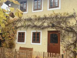 Romantik Pur „Bauerngarten mit Wohnung“