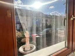 Wohnung im Haus mit Garten