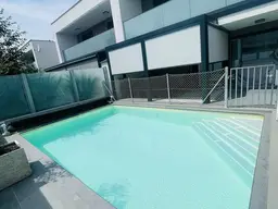 Exklusive Doppelhaushälfte mit Salzwasserpool &amp; hochwertiger Ausstattung!Einziehen &amp; Wohlfühlen