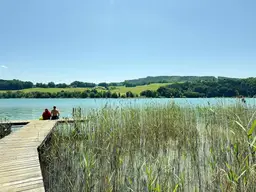 TRAUMHAFT – 2-Zi-Wohnapartment mit eigenem Badegrund direkt am Mattsee!