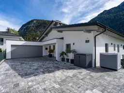 Exklusiver Bungalow, Neubau - barrierefrei, in unverbaubarer Lage – Leutasch, Tirol