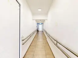 Locus Sanitatis: 169,5 m² Praxisfläche im Gesundheitszentrum Kühnsdorf – Fürsorge und Exquisitio