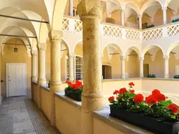 Büro mit Stil &amp; Substanz: Alter Platz 1 – für Ordination, Notar, Makler oder Kanzlei