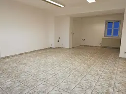 DB IMMOBILIEN | Büro / Einzelhandel Lokal in Seitengasse der Brucker Fußgänger Zone zu mieten!