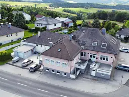 Besondere Großimmobilie mit vielfältigen Nutzungsmöglichkeiten im Herzen der Buckligen Welt