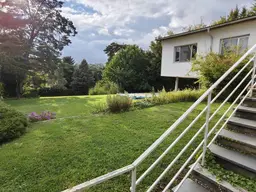 (Bau-) Grundstück in traumhafter Eisentstädter Lage mit vollunterkellerten Bungalow zu verkaufen! FÖRDERUNGSWÜRDIG!