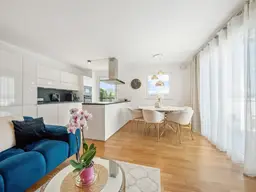 NEUWERTIGE PENTHOUSE-WOHNUNG INKL. 2 TG-STELLPLÄTZEN IN STRASSWALCHEN