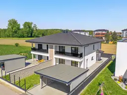 ERSTBEZUG - VIELVERSPRECHENDE DOPPELHAUSHÄLFTE MIT STIL IN RUHIGER LAGE IN MATTIGHOFEN