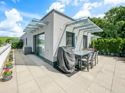NEUWERTIGE PENTHOUSE-WOHNUNG INKL. 2 TG-STELLPLÄTZEN IN STRASSWALCHEN