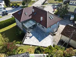 Grosses Wohnhaus in TOP Ausstattung samt Büro (Praxis) im EG