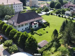 Vielseitige Gewerbeliegenschaft in idyllischer Lage