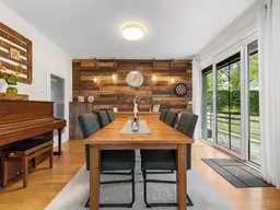 Städtisch wohnen, Grün genießen: 5-Zimmer-Wohnung mit Loggia und Garage beim Kreuzbergl