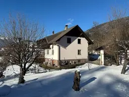 Kleines Wohnhaus mit Garage und Garten nur 25km von Lienz entfernt zu verkaufen!