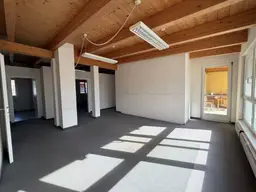 Büro-Praxis- Geschäftsräumlichkeiten in Lienz!