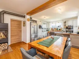 Wohnoase mit Charme – Modernisiertes Einfamilienhaus in sonniger Ruhelage mit Traumgarten