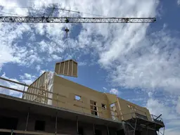 Wohnen und Vermieten: Das perfekte Wohnbauprojekt für Familien und Gäste. Möglichkeit zum Ausbau einer Galerie .