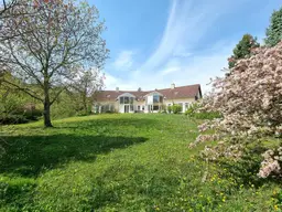 Imposante Villa in wertvoller Lage an der österreichischen Grenze, auf 6000m² Traumgrundstück