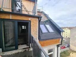 1160 WIEN: DACHGESCHOSS-PROJEKT MIT 7 EINHEITEN - ROHBAU MIT HOHEM UPSIDE