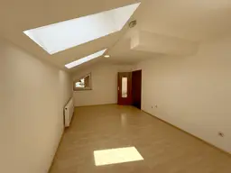 Helle 1-Zimmer-Dachgeschosswohnung in Niederöblarn zu vergeben!