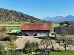 Landleben in Gallizien: Renoviertes Bauernhaus mit Reiterhof!