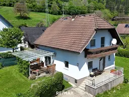 Leben im Grünen – Gepflegtes Einfamilienhaus mit Charme in Moosburg