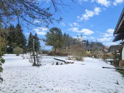 Ein Haus zum Ankommen und Wohlfühlen – umgeben von Ihrem privaten Gartenparadies mit stillem Naturteich