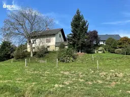 Sehr gepflegtes und gut erhaltenes Wohnhaus mit großzügiger Grünfläche - Nähe Eibiswald