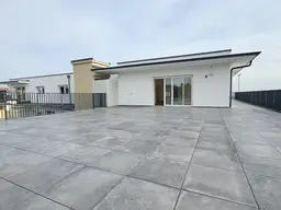 Penthouse: Sonnige 4-Zimmer-Wohnung in 8141 Unterpremstätten mit ca. 149 m² großer Terrasse und zwei Parkplätzen