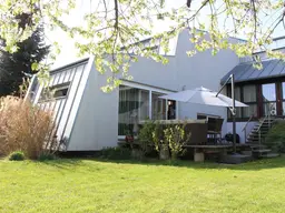"Ein Haus - zwei Wohneinheiten - viele Möglichkeiten"