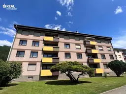 Gepflegte 3-Zimmer-Eigentumswohnung mit verglaster Loggia und Garage