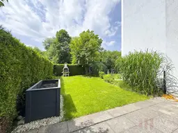 3 - ZIMMER // WALS-SIEZENHEIMTERRASSE UND GARTEN
