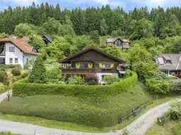 Uriges Wohnhaus in sonniger Aussichtslage – Gepflegter Rückzugsort mit Panoramablick!