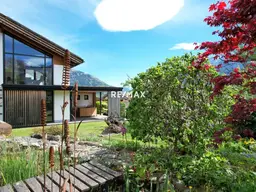 Ein Juwel nahe der Stadt - Architektenhaus mit paradiesischem Naturgarten