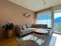 Stilvolles Wohnen mit Weitblick – Hochwertig möblierte 2-Zimmer-Neubauwohnung