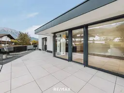 PROVISIONSFREI-günstige 5 Sterne Wohnung.