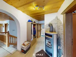 Heimeliges Einfamilienhaus – Wohnen mit Charme und Ausblick!