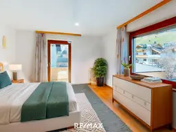 Lichtdurchflutete Obergeschosswohnung mit Panoramabalkon in Oberperfuss!