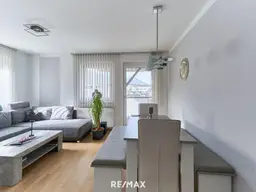 3-Zimmer-Wohnung mit Tiefgaragen-Abstellplatz