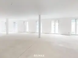 Zukunft gestalten – vielseitige Immobilie mit Erweiterungsoption auf 170 m2 in Landeck! (Top 6)