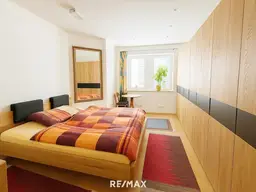 Ferienidylle trifft Funktion – Eigentumswohnung mit Bergblick!