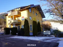 Mehrfamilienhaus mit 5 Wohneinheiten mit Balkonen, Terrasse und Stellplätzen in Tarrenz!