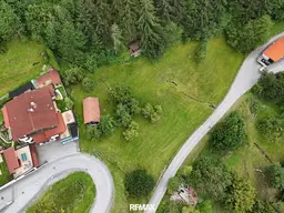 Rund 300 m² voller Möglichkeiten – Bauparzelle in Landeck!