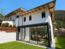 Neuwertiges 3-Zimmer Domizil mit großzügigem Garten