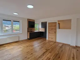 Neu renovierte Wohnung in sonniger und zentraler Lage von Schwaz