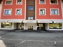 Kitzbühel - grosszügiges Geschäftslokal / auch in 2- 3 kleinere Lokale teilbar