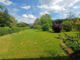 Äußerst großzügiges 1-2 Familienhaus mit großem Garten am Stadtrand von Gmunden!