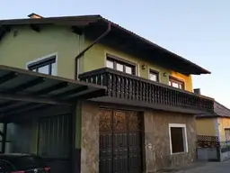 Mehrfamilienhaus mit ehemaliger Werkstatt in TOP Lage!