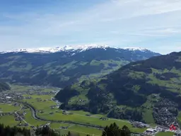 [Panoramablick] Baugrundstück in Traumlage in Hippach/Schwendberg zu kaufen